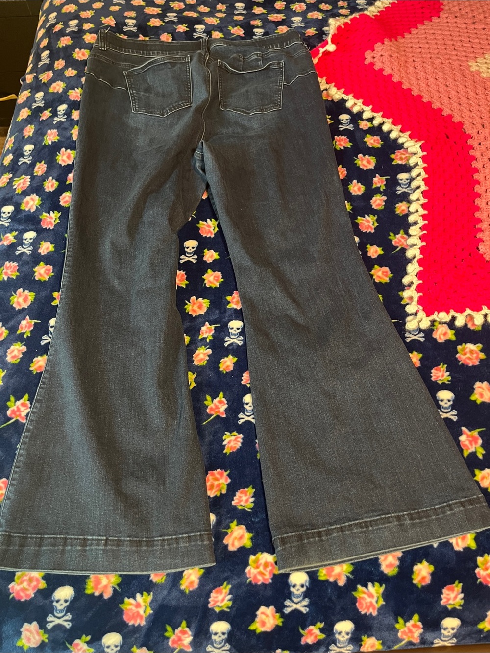 Torrid Bombshell Flare Super Soft Jeans, Size 20 regular - Picture 8 of 10